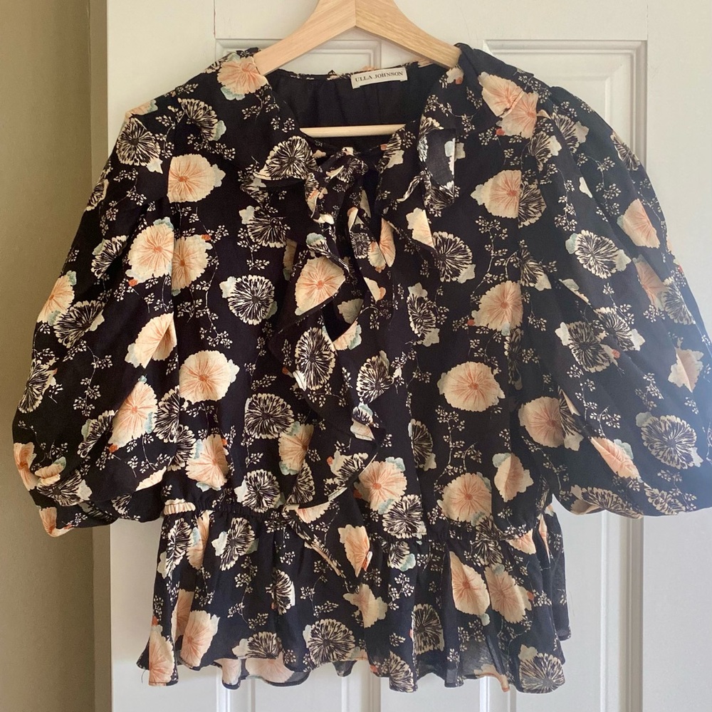 Ulla Johnson Nadya Black Floral Puffed Top